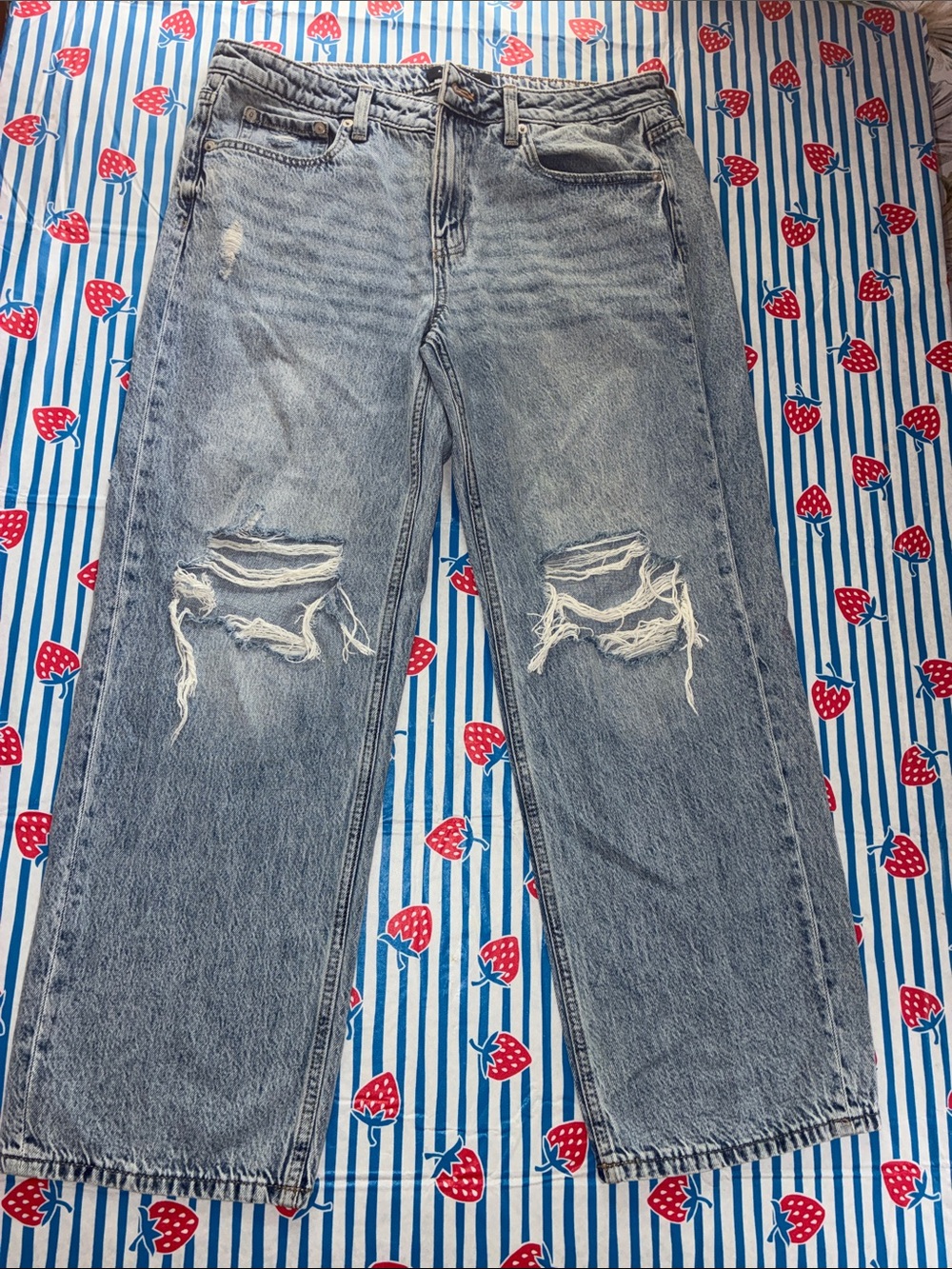 Aeropostale Women's Light Blue Distressed Bootcut Jeans
